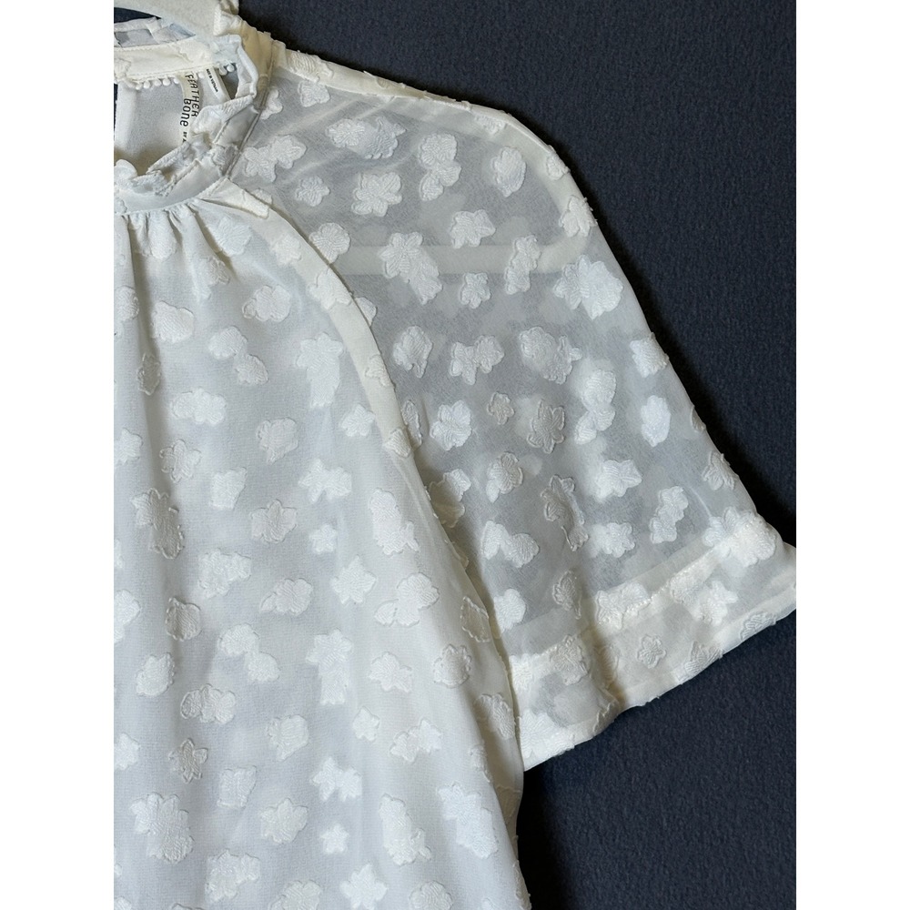 Anthropologie Feather Bone XS White Clip Dot Feminine Ruffle Neck Blouse Boho - Picture 5 of 8